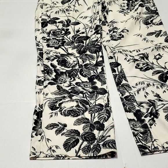 Express Stretch Cream Floral Straight Leg Casual Summer Ankle Pants - Picture 6 of 11